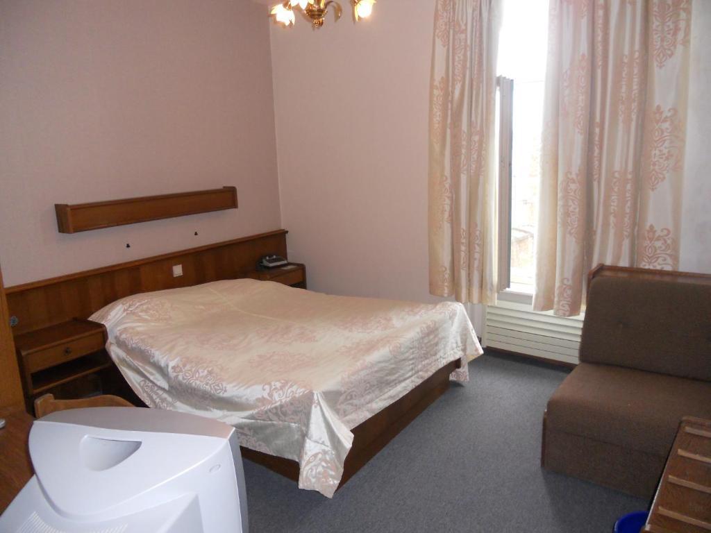 Hotel Ten Putte Gistel Zimmer foto