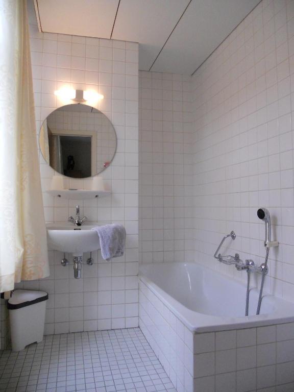 Hotel Ten Putte Gistel Zimmer foto